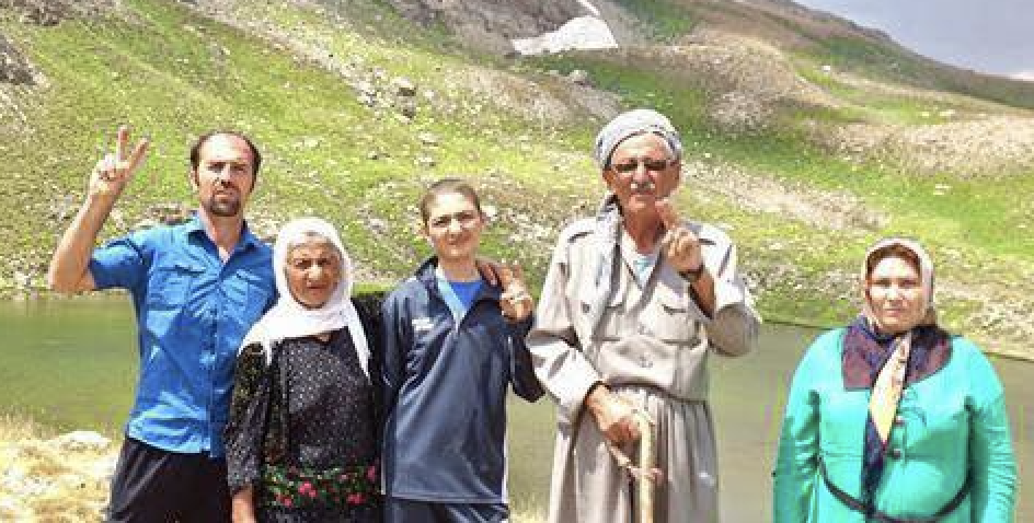 نامه سرگشاده خانواده بهنام ابراهیم زاده: بهنام جرمی نکرده است، جز دفاع از انسانیت.